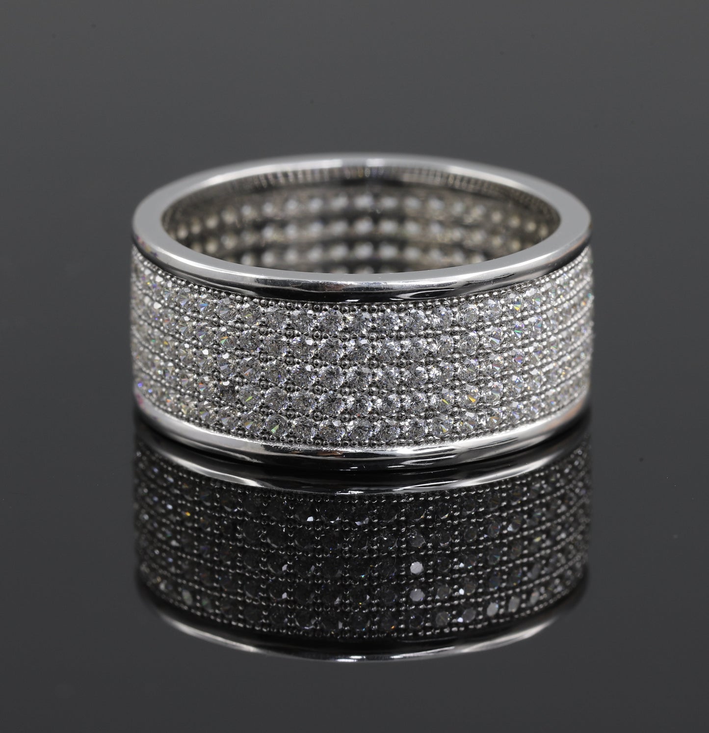 Round Moissanite Diamond Men's Wedding Band